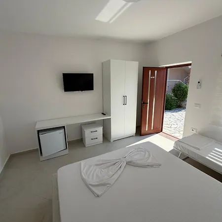 Apartment Rodon Cape Retreat